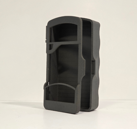 3D printed multimeter cover with print-in-place hinge and closure mechanism